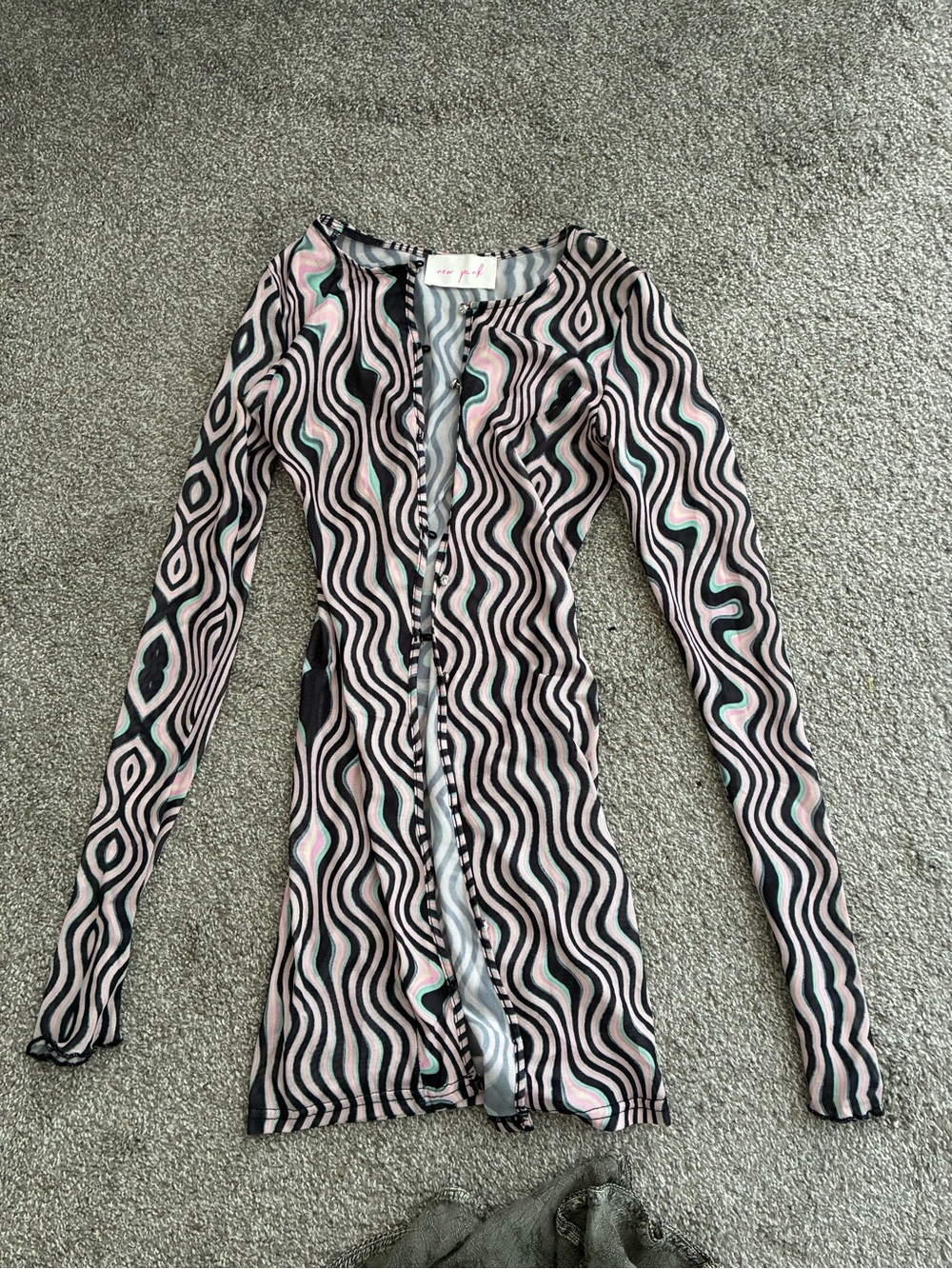 Wavy Print Assymetrical Button Sheer Long Top